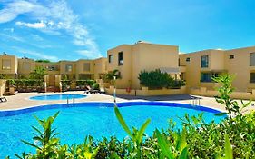 Pambnb - 250M To Beach, Family Pools, Wi-Fi & Bbq